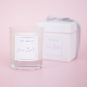 Mia Bella oud and jasmine natural scented candle