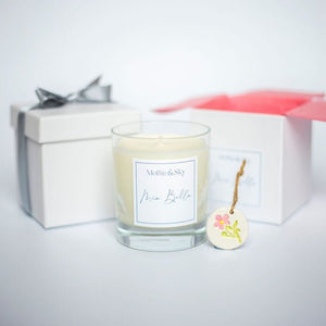 Open image in slideshow, Mia Bella luxury candle oud and jasmine - Mollie &amp; Sky
